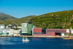 View to the city Hammerfest in Norway van Rico Ködder