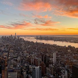 Zonsondergang in New York van Felix Wiesner