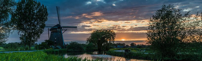 Panoramic shot of the mondriaan mill by Michel Knikker