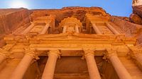 The Treasury in het oude Petra, Jordanië van Jessica Lokker thumbnail