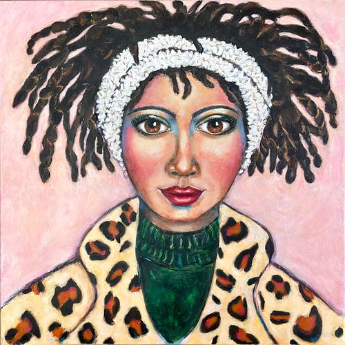 Portret vrouw in luipaard print