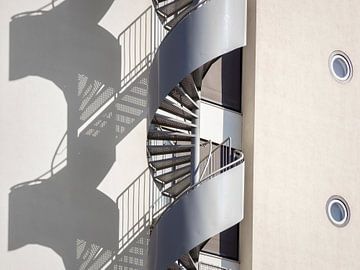 Spiral staircase office building Maastricht by Rob Boon