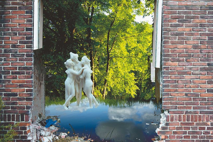 Drie Gratiën surrealistisch in doorkijk van Artmotifs Eve