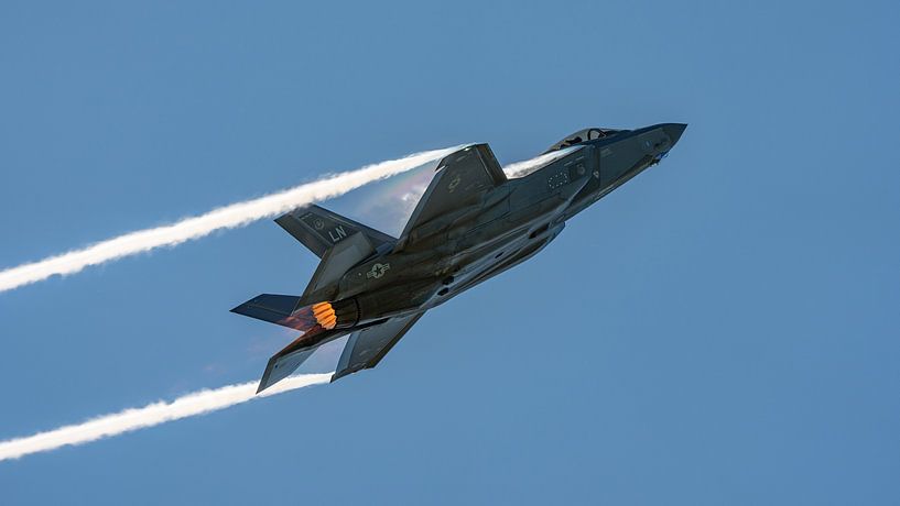 U.S. Air Force Lockheed Martin F-35 Lighting II. by Jaap van den Berg