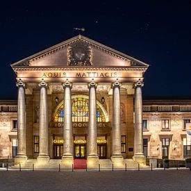 Fontein bij het Wiesbaden Kurhaus van Frank Heldt