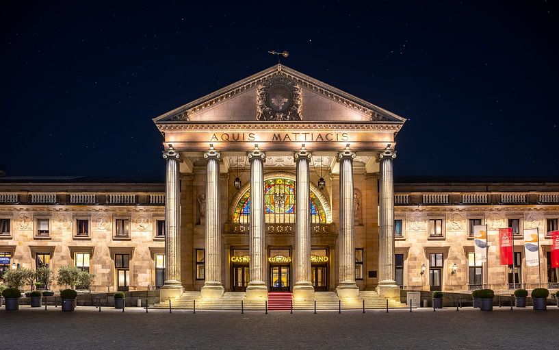 Fountain at the Wiesbaden Kurhaus by Frank Heldt