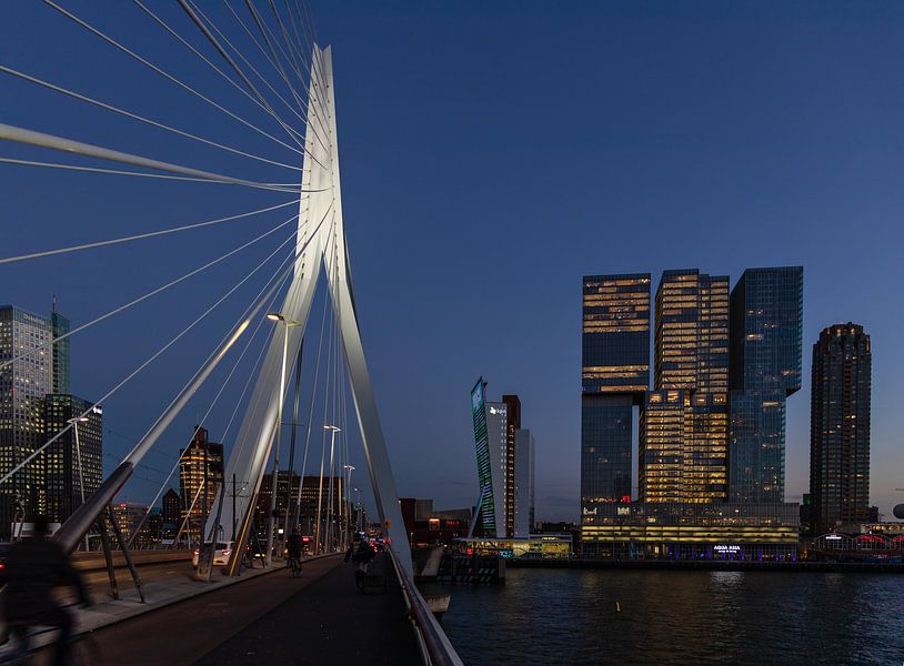 Pont Erasmus & l’office  Rotterdam par Eddie Meijer