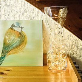 Klantfoto: Lijntekening kunstwerk VOGEL in groen, blauw, oranje van Studio Spanjersberg, op HD Metal