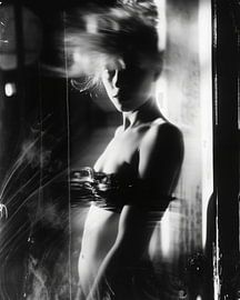 Stylish boudoir portrait in black and white by Carla Van Iersel