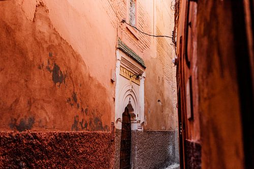 Drucken Sie 'Bunte Straße in Marrakesch