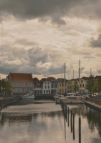 Ciel hollandais dans le port de Goes