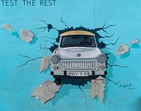 Berlijn East Side Gallery Trabant