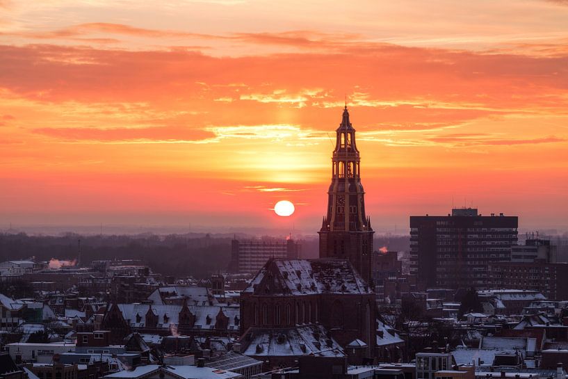 Der Aa-kerk bij Zonsondergang (winter) van Frenk Volt