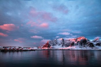 Reine in the morning