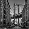 Manhattan bridge New York City DUMBO by Joris Vanbillemont