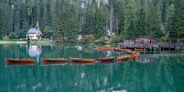 Zomer aan het meer Braies Zuid-Tirol van Achim Thomae Photography