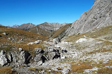 Lechtaler Alpen toont de wilde schoonheid van een van de meest ongerepte berggebieden van Tirol van Miriam Schwarzfischer Fotografie