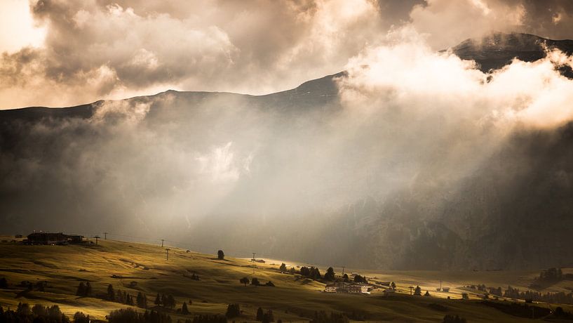 Rayons de soleil à l'Alpe di Siusi par Juul Hekkens