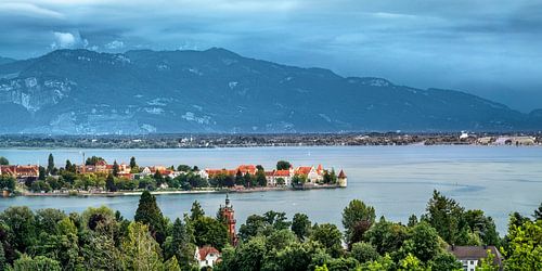 Lac de Constance près de Lindau avec vue sur les Alpes.