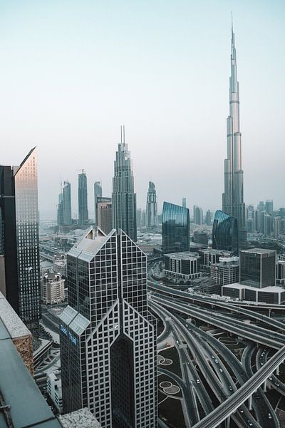Dubai by Hello Pompoyo
