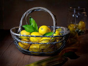 Een mandje citroenen van Christiane Calmbacher