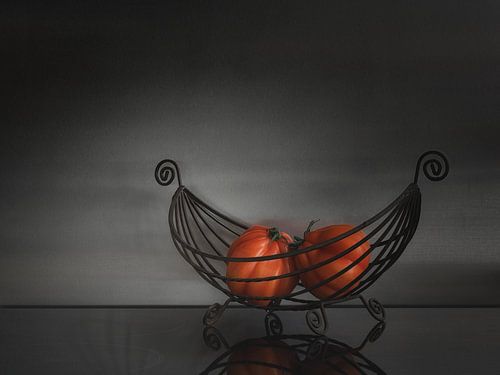 Stilleven coeur du boeuf tomaten