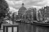 Koepelkerk aan de Singel in Amsterdam van Peter Bartelings thumbnail