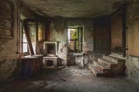 The dilapidated kitchen