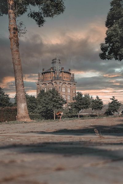 villa august in dordrecht by vincent van der vegt