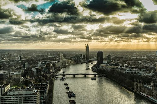De rivier de Theems vanuit de lucht