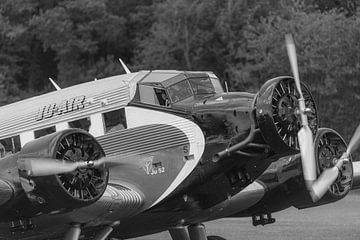 Le Junkers 52 est également connu sous le nom de Tante Ju ou Annie de fer. sur Jaap van den Berg