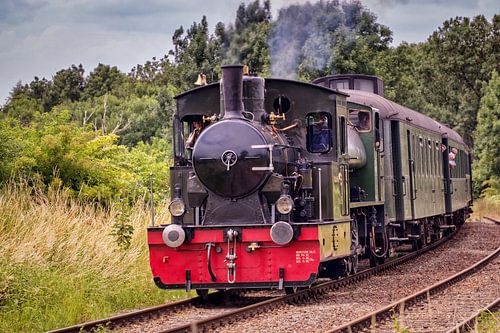 Locomotive à vapeur LTM 26 après le départ à Schin op Geul