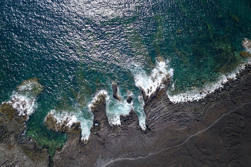 Lanzarote coastline by PixelPower
