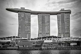 Singapore - Marina Bay Sands in Strakke Compositie van Stedelijke landschappen - Rick Van der Poorten Fotografie