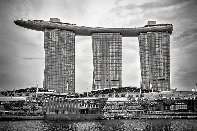 Singapore - Marina Bay Sands in Strakke Compositie van Stedelijke landschappen - Rick Van der Poorten Fotografie