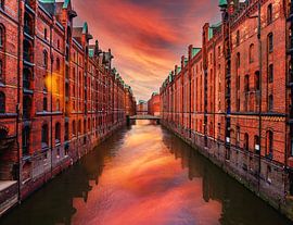 Hamburg Speicherstadt met zonsondergang