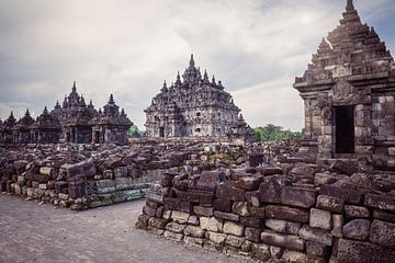 Die Tempel von Java, Indonesien. Ein wunderbares Stück Geschichte. von Made by Voorn