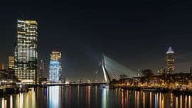 Iconic connection across the Meuse in the evening by Simon van Leeuwen