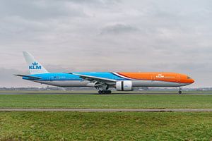 Landung einer KLM Boeing 777-300 Passagiermaschine.