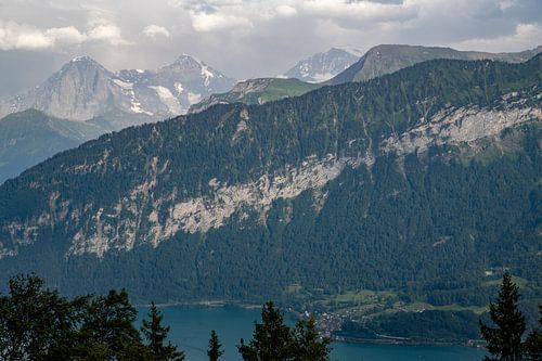 Interlaken von den Bergen aus