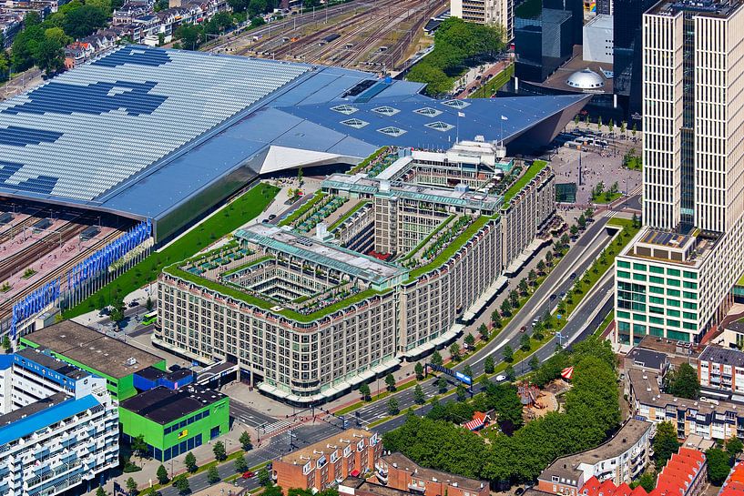 Luchtfoto Groot Handelsgebouw te Rotterdam van Anton de Zeeuw