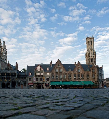 Brugge, burg, zicht op Halletoren en Heilig Bloedbasiliek