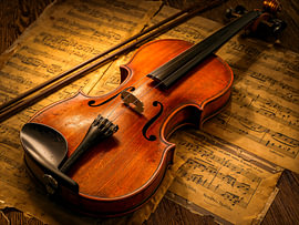 Violon d'époque avec partition sur Joseph S Giacalone Photography