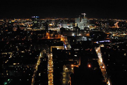 Uitzicht vanaf de Domtoren in Utrecht, richting het nieuw stadskantoor in aanbouw.