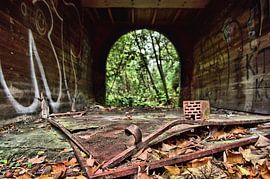 Tunnel by Taco Bijlsma