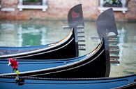 Gondolas in Venice van Andreas Müller thumbnail