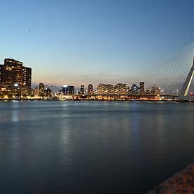 Erasmusbrug Rotterdam van John Kraak