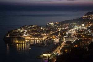 Dubrovnik na zonsondergang van Dennis Eckert