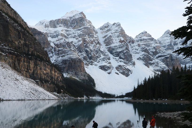 Lake Moraine  canada by eddy Peelman