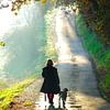 Promenade avec le chien sur Peter Broer